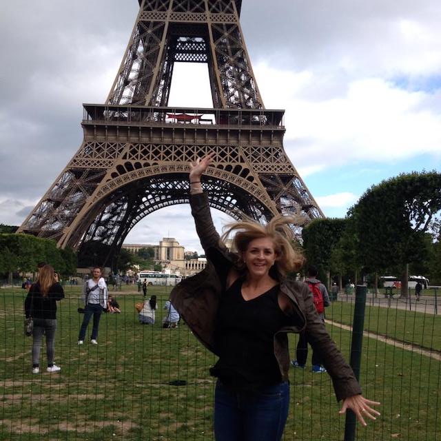 adventures-paris-jump