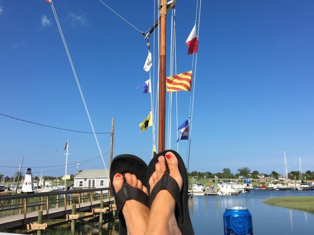 home-ghyc-feet